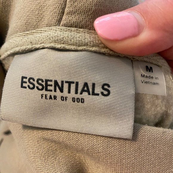 Essentials Fear of God Hoodie - Picture 5 of 6